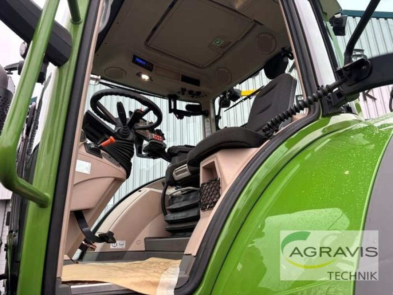 Traktor типа Fendt 726 VARIO GEN-7 Profi+ Set-1, Gebrauchtmaschine в Meppen (Фотография 14)