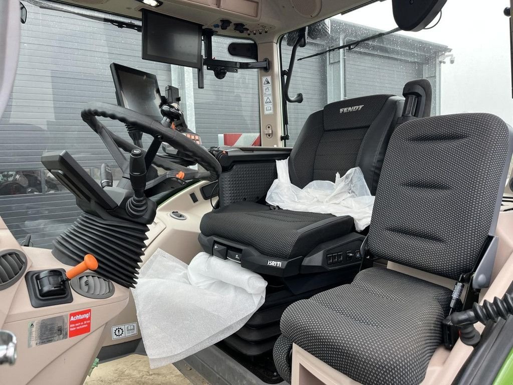 Traktor of the type Fendt 726 Vario Gen7 Profi Plus, Gebrauchtmaschine in Hapert (Picture 10)