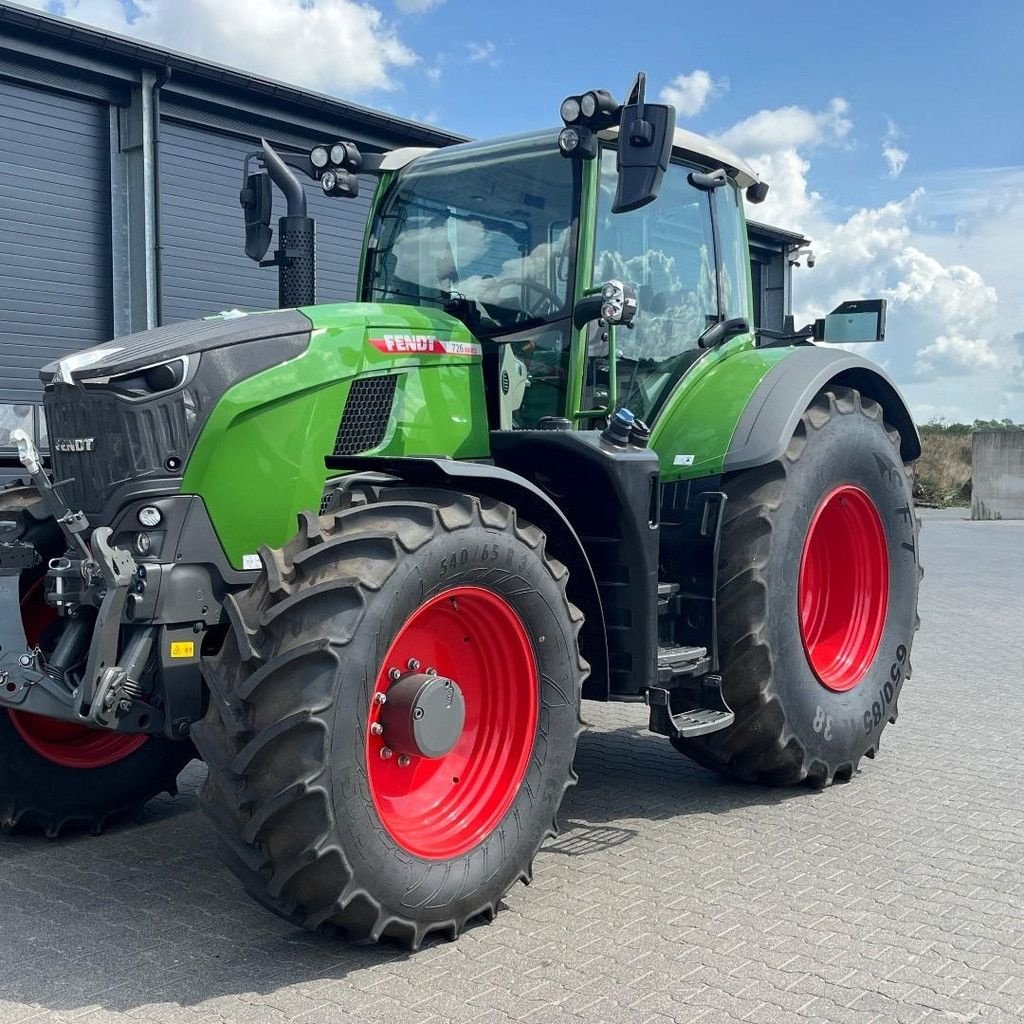 Traktor del tipo Fendt 726 Vario Gen7 Profi Plus, Gebrauchtmaschine In Hapert (Immagine 1)