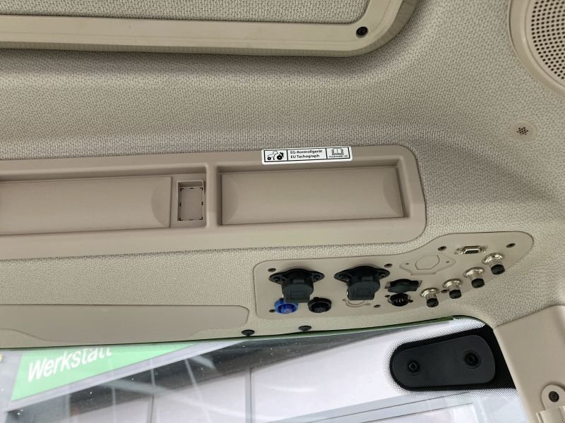 Traktor des Typs Fendt 726 VARIO GEN7 PROFI PLUS, Gebrauchtmaschine in Wülfershausen an der Saale (Bild 16)