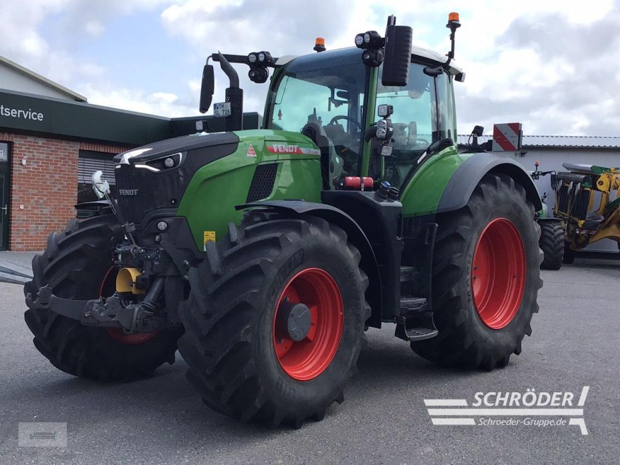 Traktor a típus Fendt 726 VARIO GEN7 PROFI PLUS, Neumaschine ekkor: Penzlin (Kép 1)