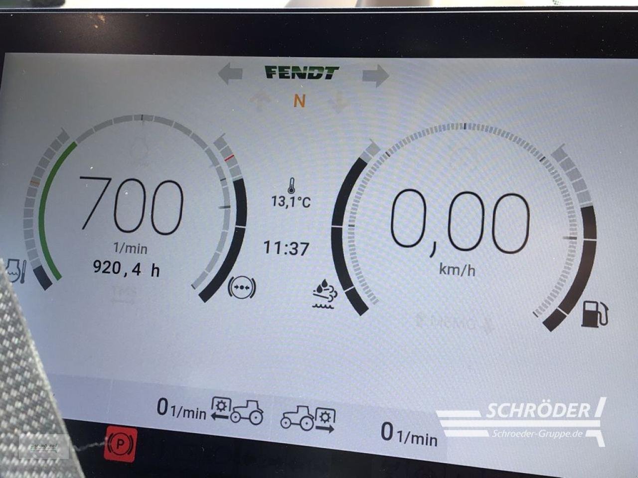 Traktor a típus Fendt 726 VARIO GEN7 PROFI PLUS, Neumaschine ekkor: Penzlin (Kép 13)