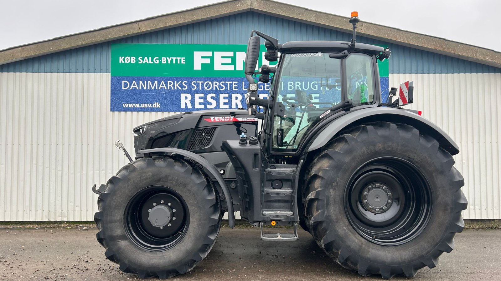 Traktor типа Fendt 726 Vario Gen7 Profi+ Setting2 Med Front PTO, Gebrauchtmaschine в Rødekro (Фотография 1)