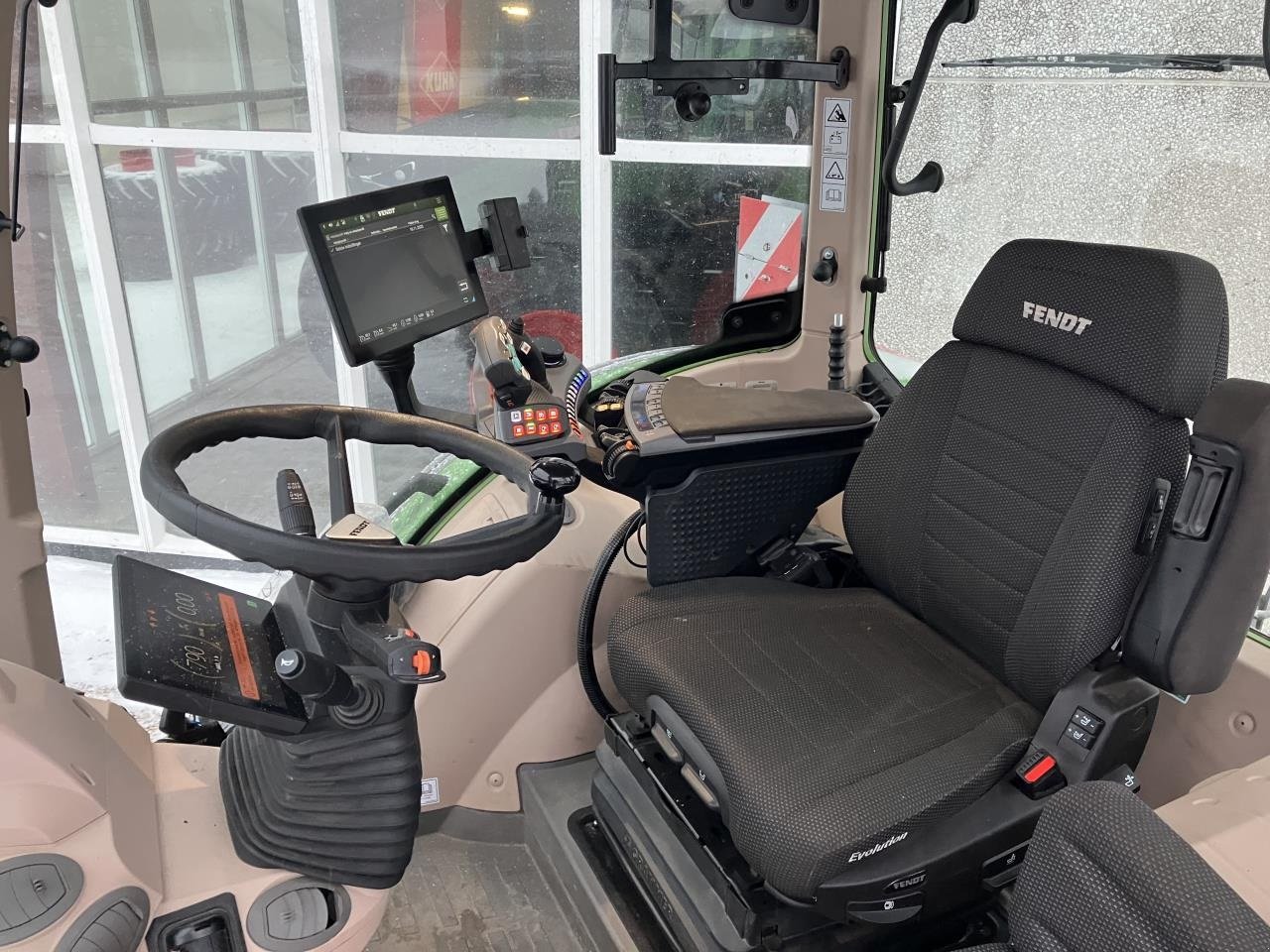 Traktor tip Fendt 726 VARIO GEN7, Gebrauchtmaschine in Holstebro (Poză 12)