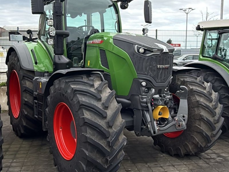 Traktor du type Fendt 726 Vario Gen7, Gebrauchtmaschine en Husum (Photo 1)