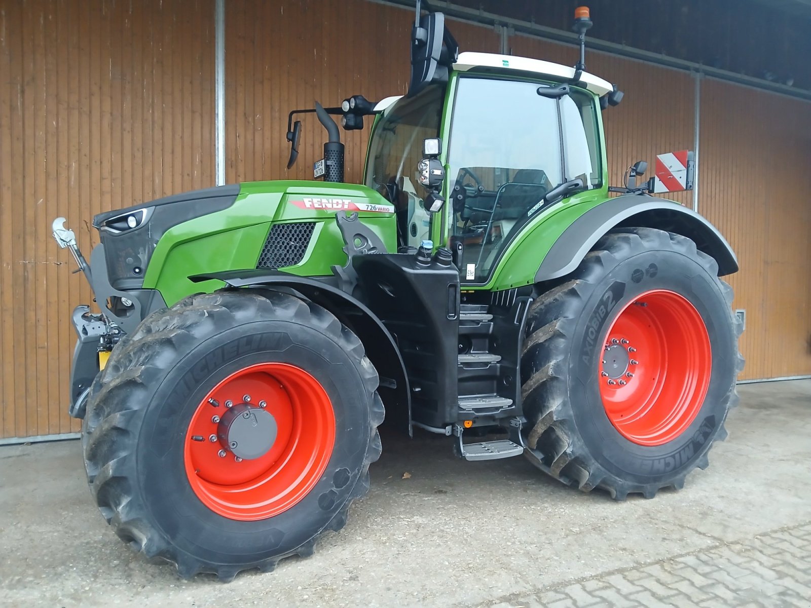 Traktor del tipo Fendt 726 Vario, Gebrauchtmaschine en Niederviehbach (Imagen 2)