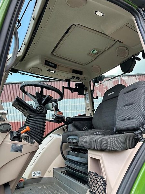 Traktor от тип Fendt 728 Gen7 Profi Plus mit Sonderfinanzierung 5 Jahre/1,99%, Gebrauchtmaschine в Ostercappeln (Снимка 15)