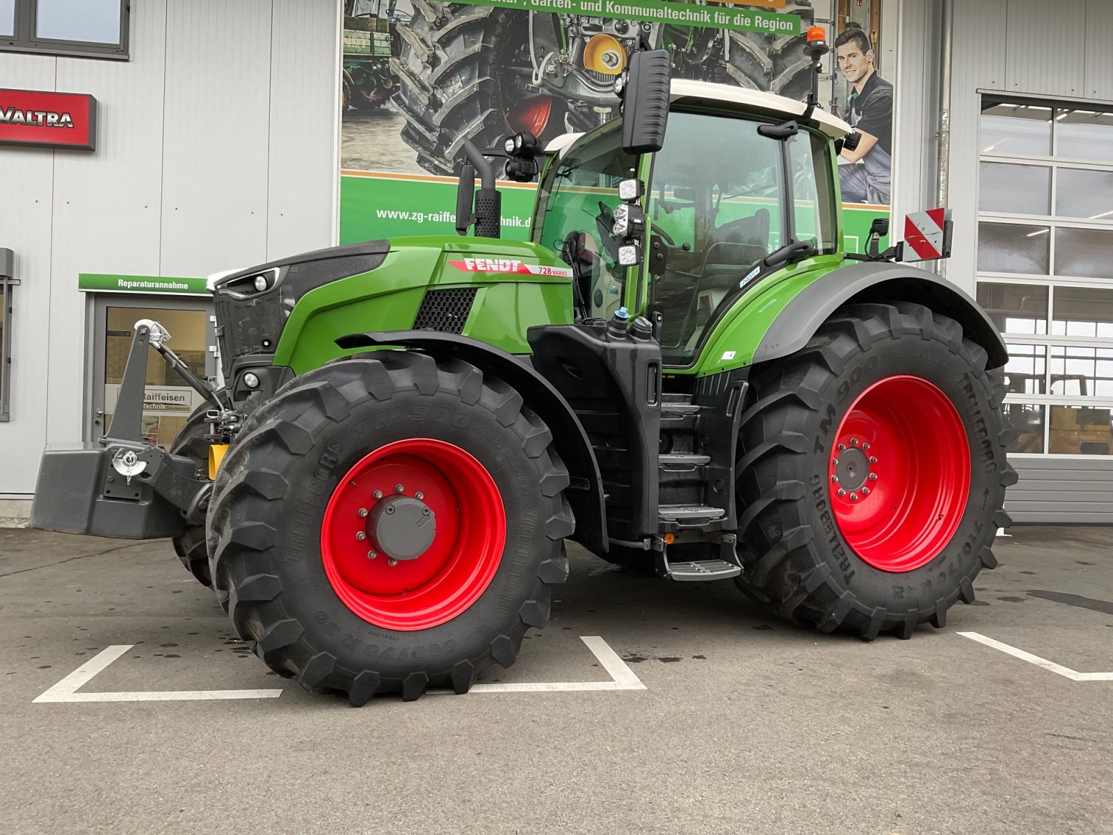 Traktor del tipo Fendt 728 Gen7 Profi Plus Setting 2, Gebrauchtmaschine In Mühlhausen-Ehingen (Immagine 3)
