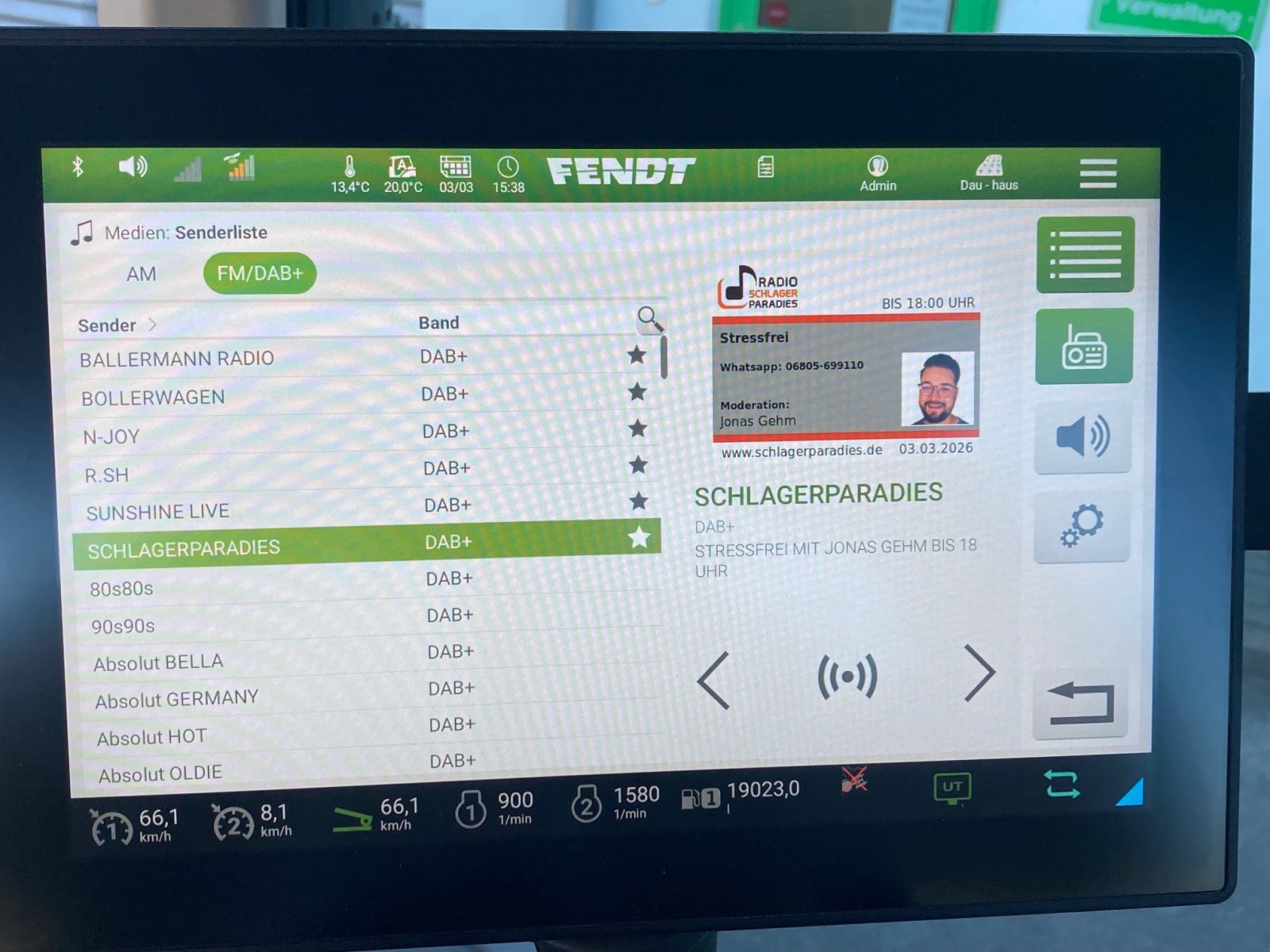 Traktor типа Fendt 728 Gen7 ProfiPlus, Gebrauchtmaschine в Eckernförde (Фотография 13)