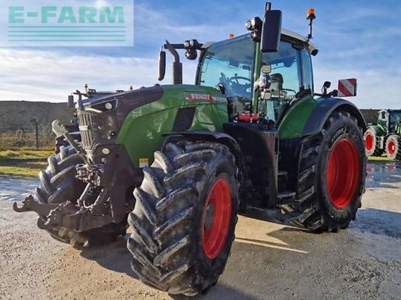 Traktor типа Fendt 728 gen7, Gebrauchtmaschine в MONFERRAN