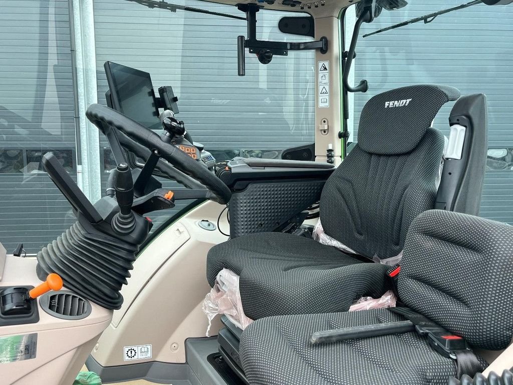 Traktor типа Fendt 728 Power Plus Gen 7, Gebrauchtmaschine в Hapert (Фотография 8)