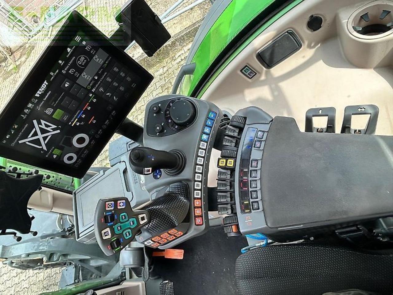 Traktor typu Fendt 728 profi plus mit frontlader und reifendruckregelanlage, Gebrauchtmaschine v LÜTZELBACH/ MODAUTAL (Obrázek 16)