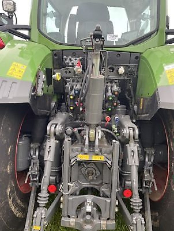 Traktor типа Fendt 728 PROFI PLUS VARIO GRIP, Gebrauchtmaschine в Sainte-Croix-en-Plaine (Фотография 8)