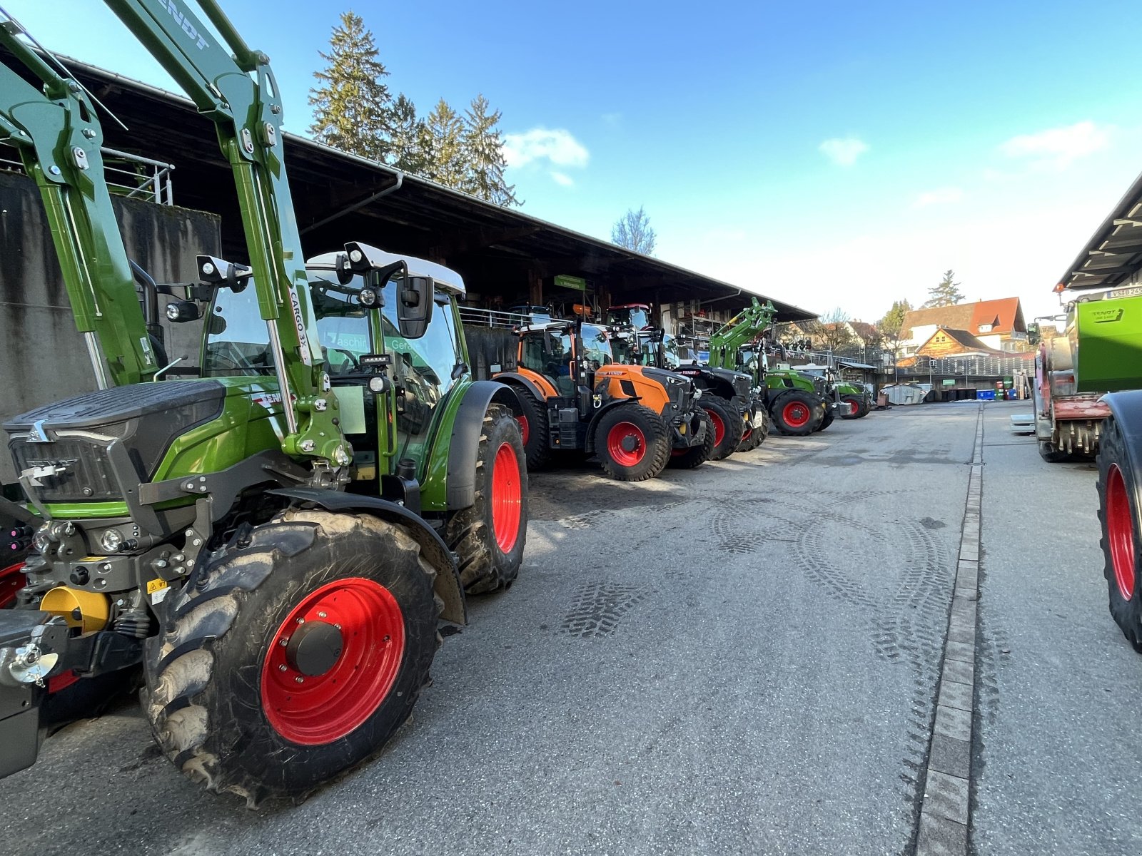 Traktor des Typs Fendt 728 Profi, Gebrauchtmaschine in Donaueschingen (Bild 5)