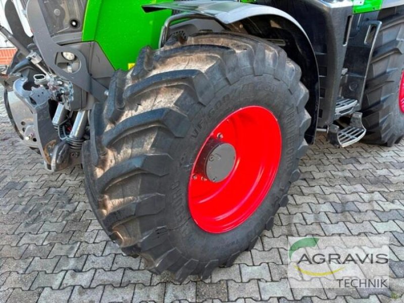 Traktor van het type Fendt 728 VARIO GEN-7 Profi+ Setting 2, Gebrauchtmaschine in Meppen (Foto 12)