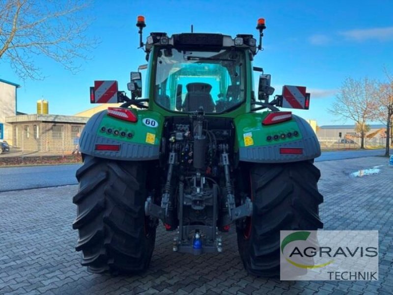 Traktor van het type Fendt 728 VARIO GEN-7 Profi+ Setting 2, Gebrauchtmaschine in Meppen (Foto 7)