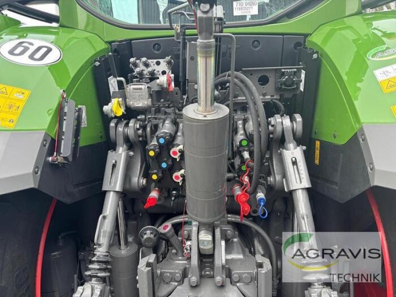 Traktor типа Fendt 728 VARIO GEN-7 Profi+ Setting2, Gebrauchtmaschine в Meppen (Фотография 8)