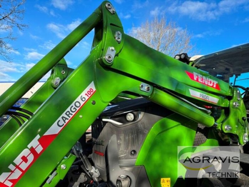 Traktor типа Fendt 728 VARIO GEN-7 Profi+ Setting2, Gebrauchtmaschine в Meppen (Фотография 15)