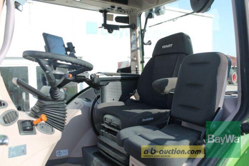 Traktor des Typs Fendt 728 VARIO GEN7 PROFI PLUS, Gebrauchtmaschine in Straubing (Bild 8)