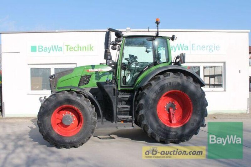 Traktor des Typs Fendt 728 VARIO GEN7 PROFI PLUS, Gebrauchtmaschine in Straubing (Bild 1)