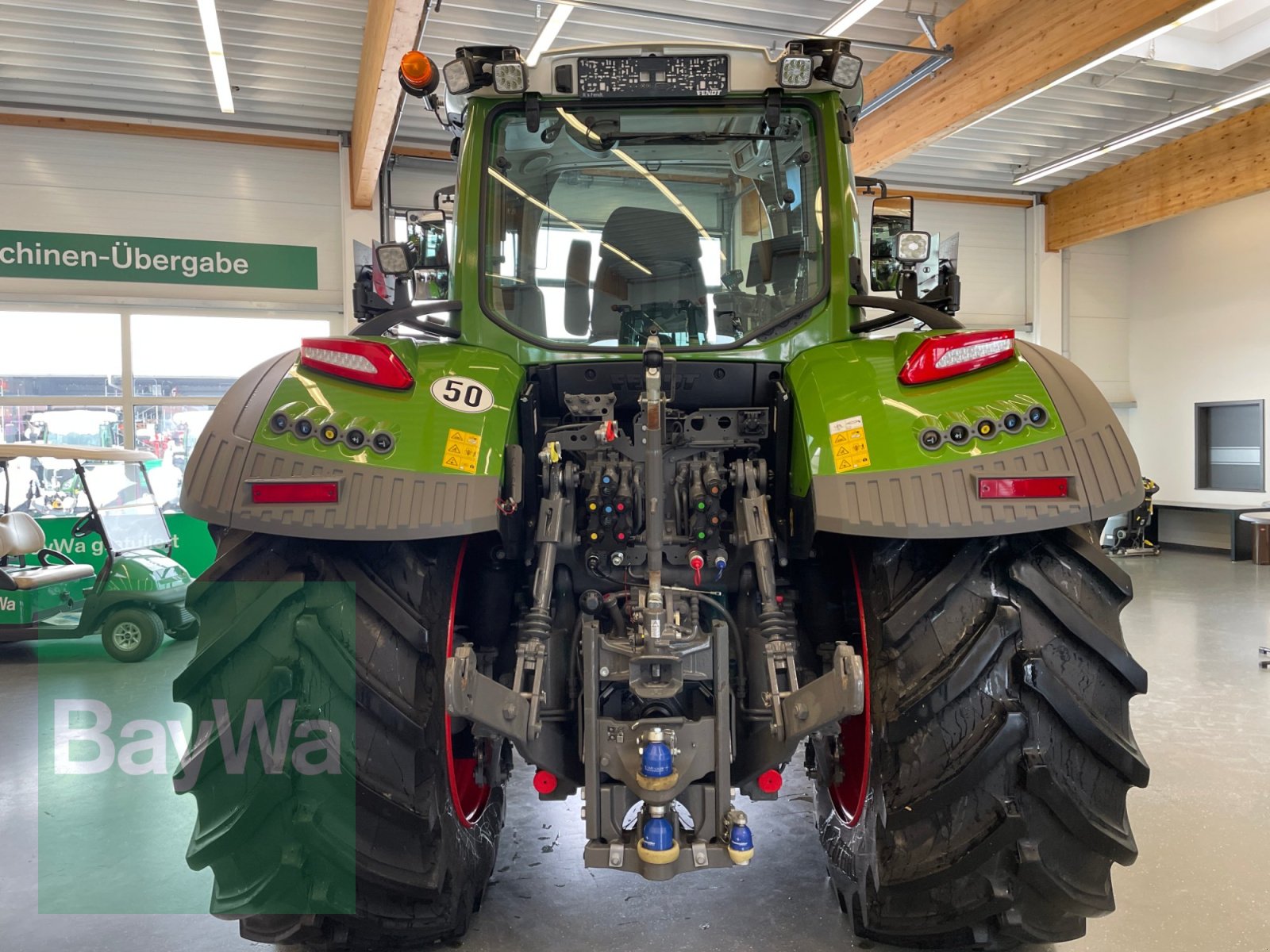 Traktor типа Fendt 728 VARIO GEN7 PROFI PLUS, Gebrauchtmaschine в Bamberg (Фотография 3)