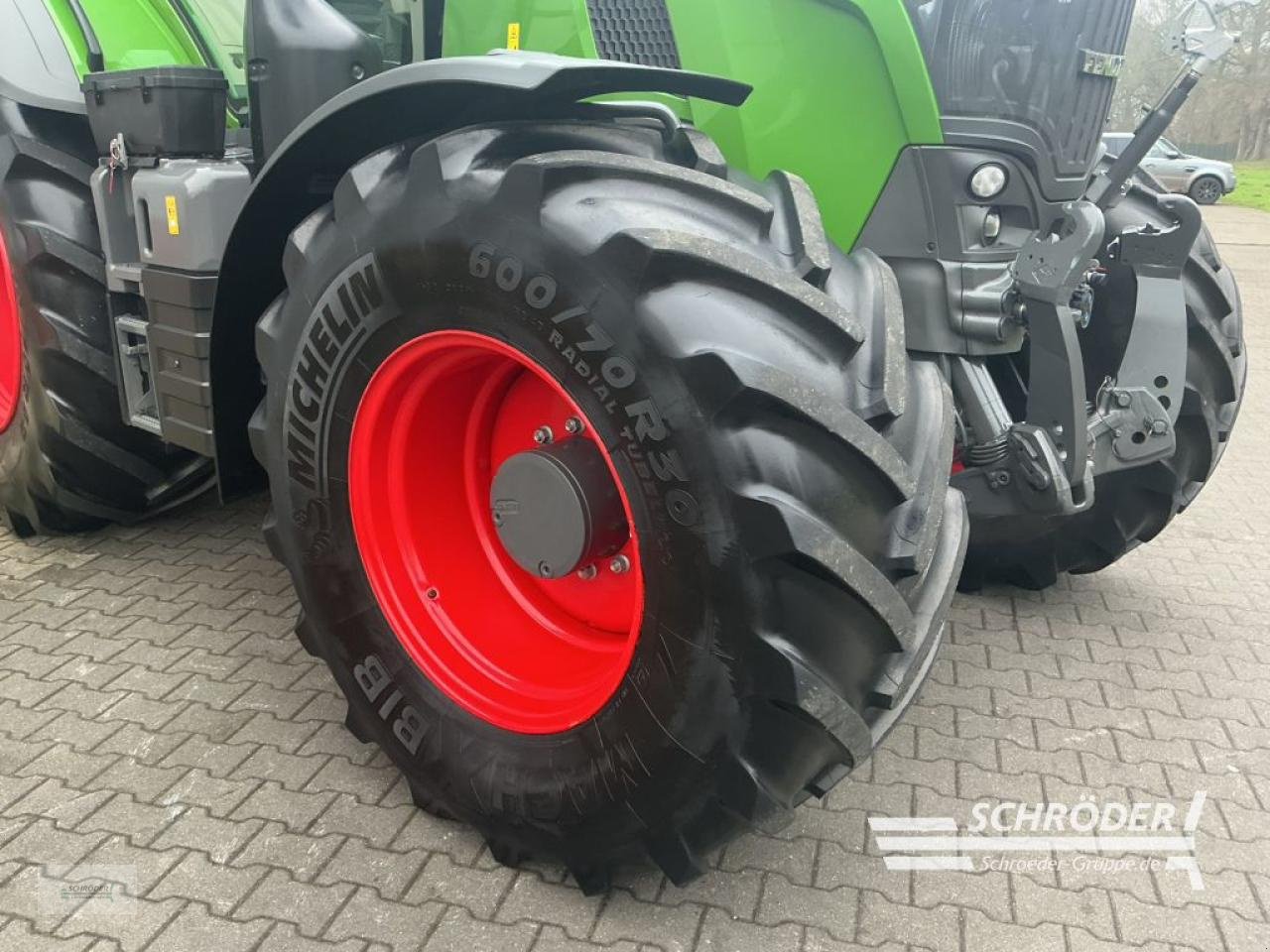 Traktor of the type Fendt 728 VARIO GEN7 PROFI PLUS, Gebrauchtmaschine in Lastrup (Picture 16)