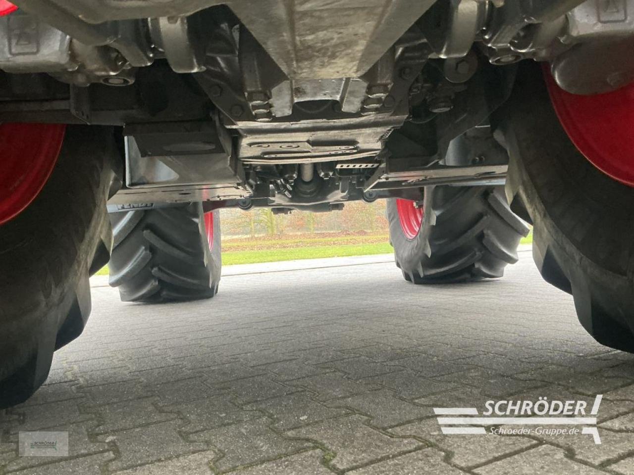 Traktor of the type Fendt 728 VARIO GEN7 PROFI PLUS, Gebrauchtmaschine in Lastrup (Picture 22)