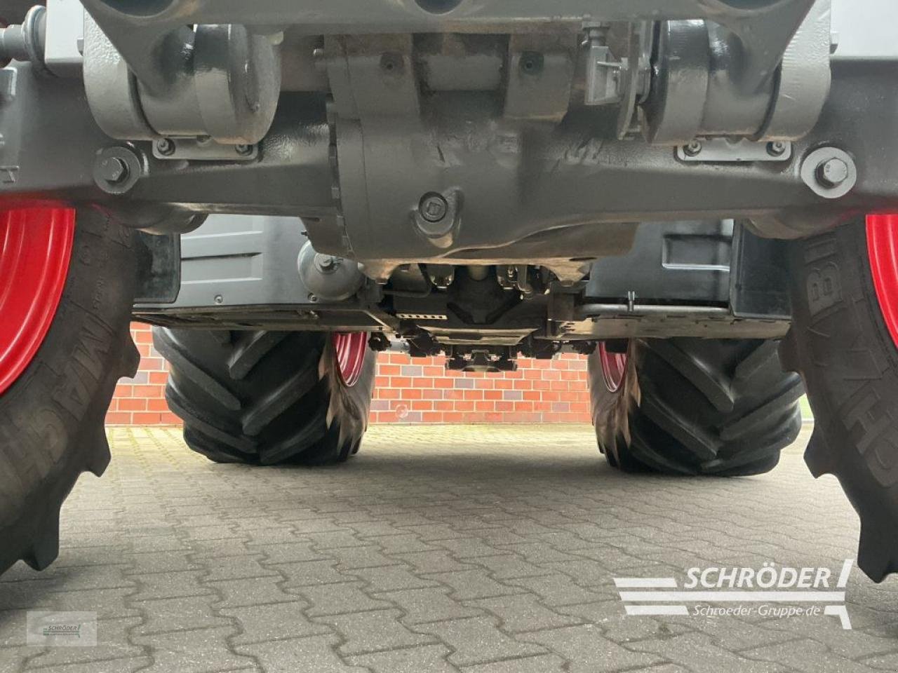 Traktor of the type Fendt 728 VARIO GEN7 PROFI PLUS, Gebrauchtmaschine in Lastrup (Picture 23)