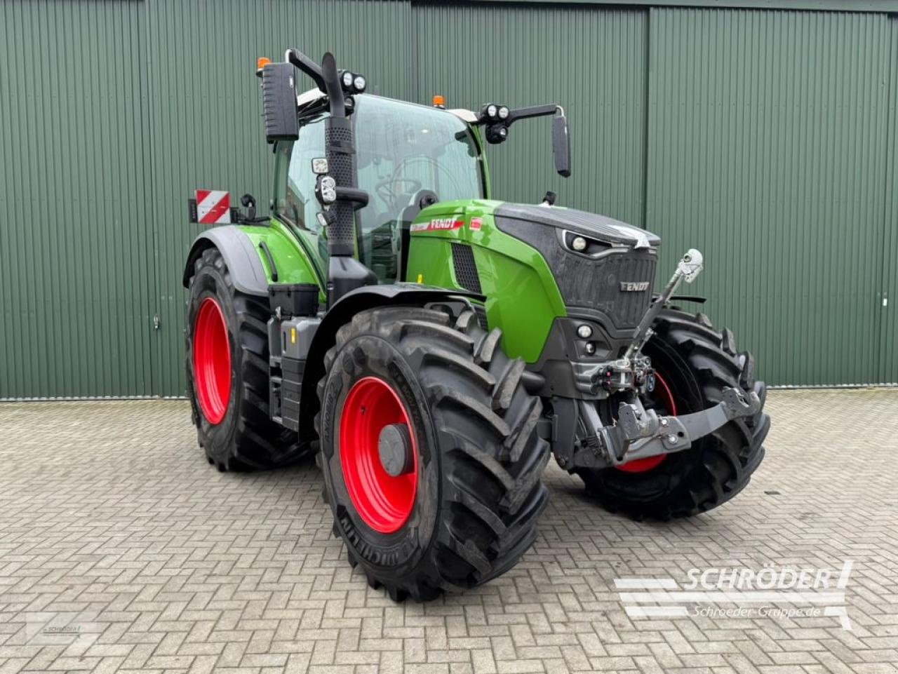Traktor van het type Fendt 728 VARIO GEN7 PROFI PLUS, Neumaschine in Twistringen (Foto 1)