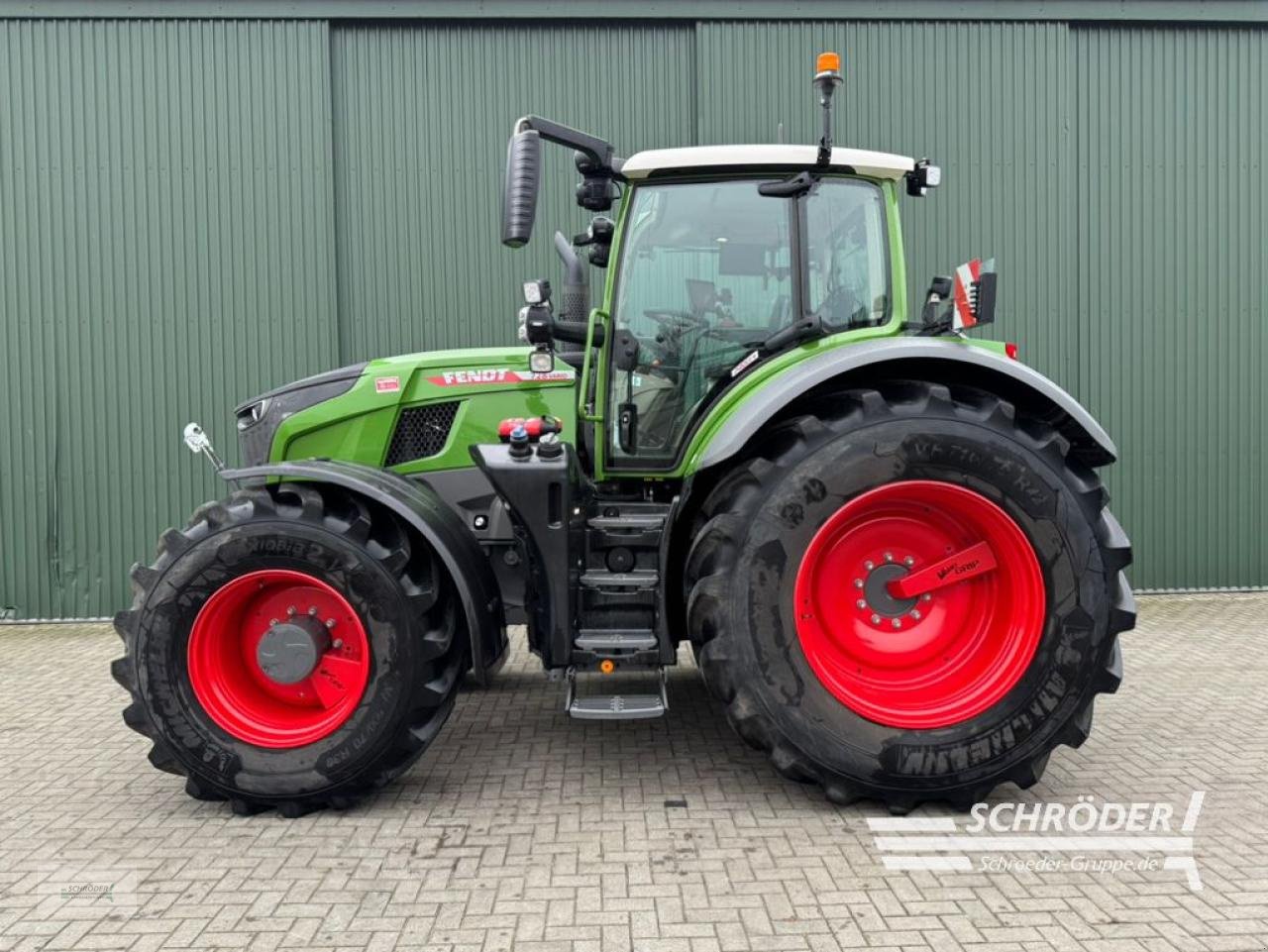Traktor van het type Fendt 728 VARIO GEN7 PROFI PLUS, Neumaschine in Twistringen (Foto 4)