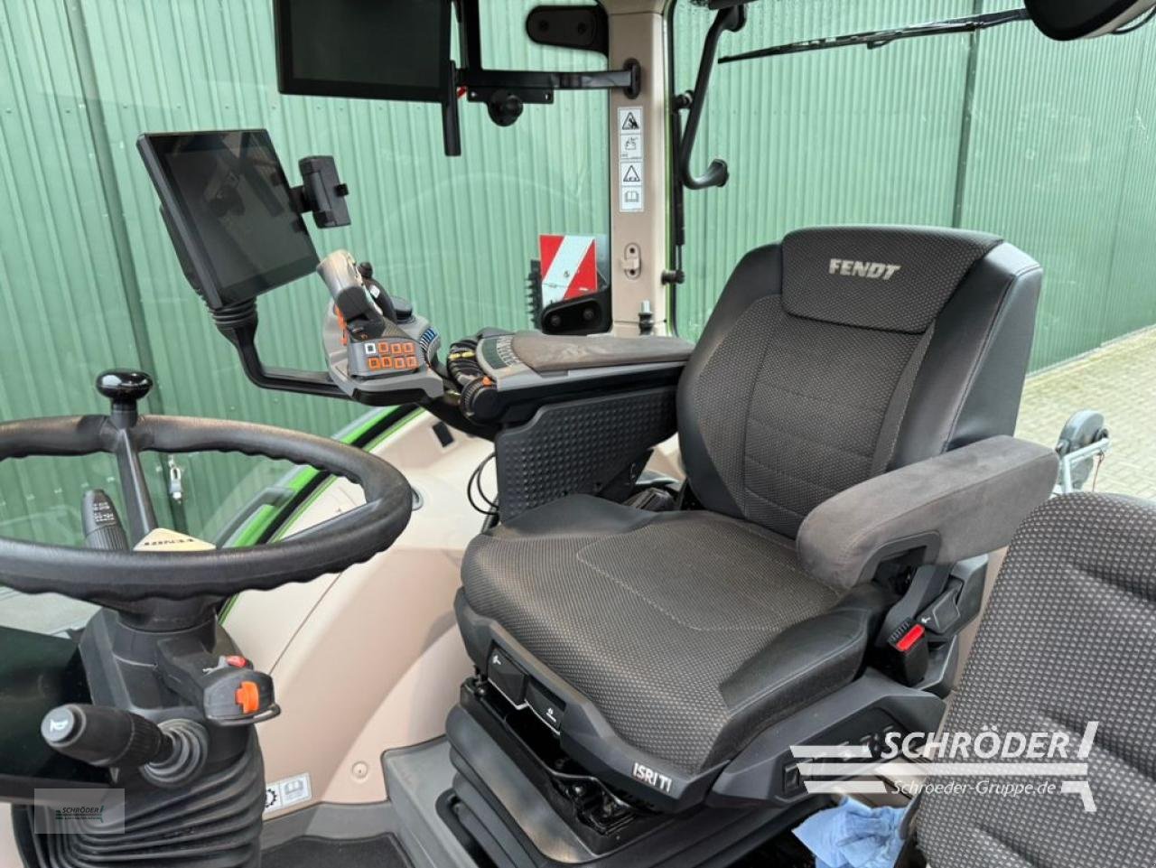 Traktor van het type Fendt 728 VARIO GEN7 PROFI PLUS, Neumaschine in Twistringen (Foto 17)