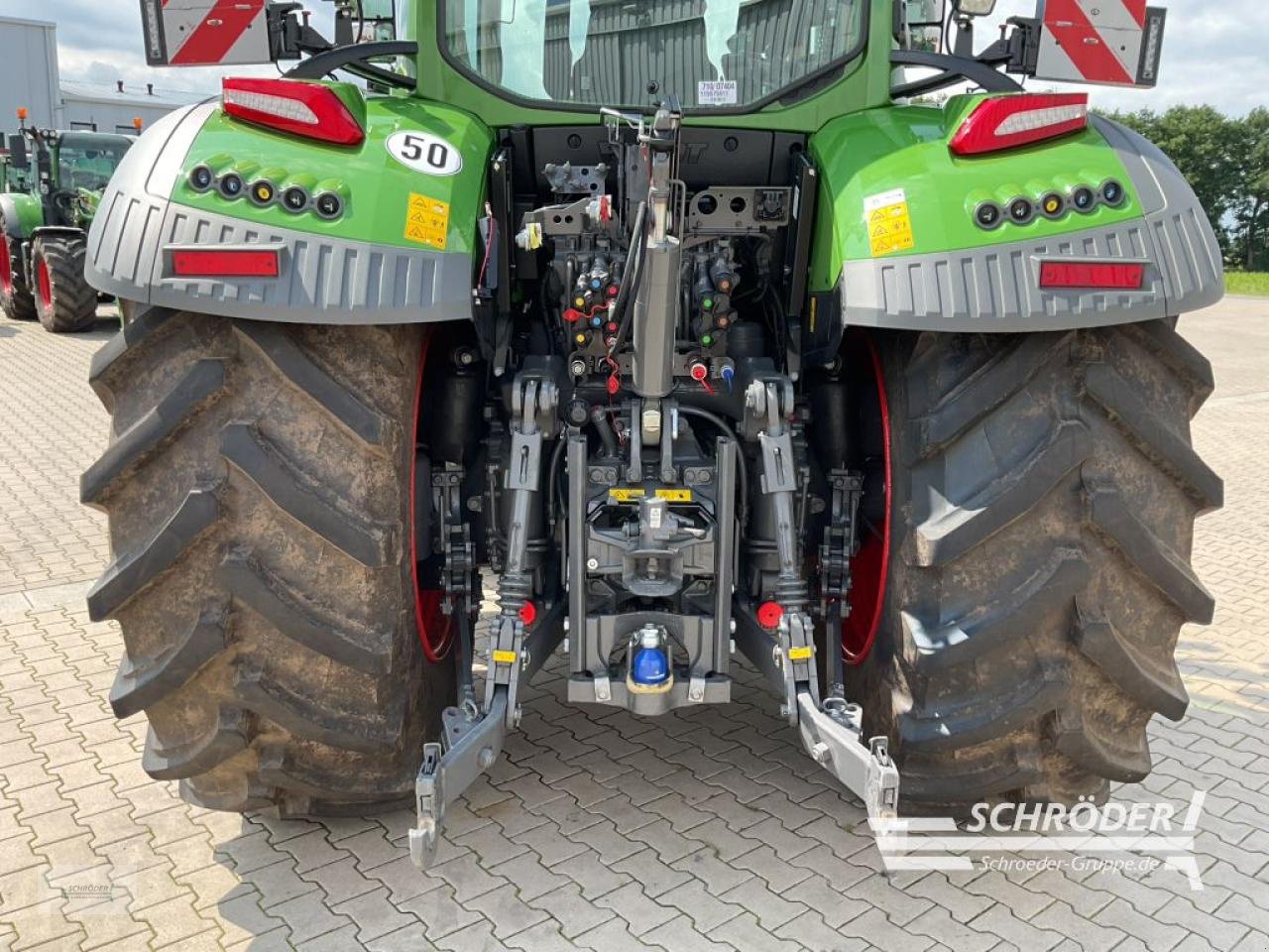 Traktor van het type Fendt 728 VARIO GEN7 PROFI PLUS, Neumaschine in Westerstede (Foto 5)