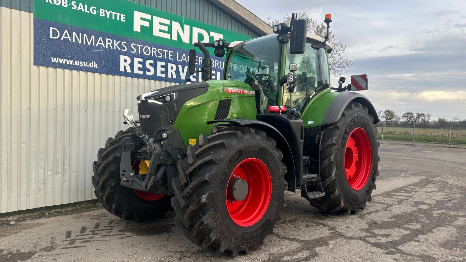 Traktor des Typs Fendt 728 Vario Gen7 Profi+ Setting2 Alt udstyr, Gebrauchtmaschine in Rødekro (Bild 2)