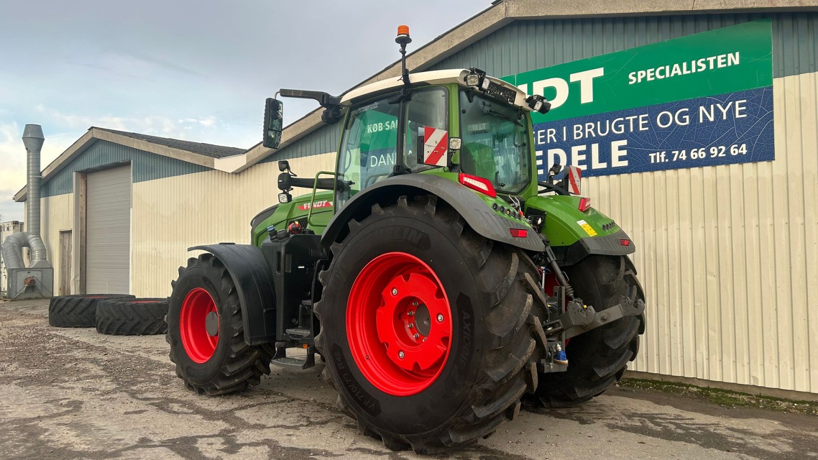 Traktor des Typs Fendt 728 Vario Gen7 Profi+ Setting2 Alt udstyr, Gebrauchtmaschine in Rødekro (Bild 3)
