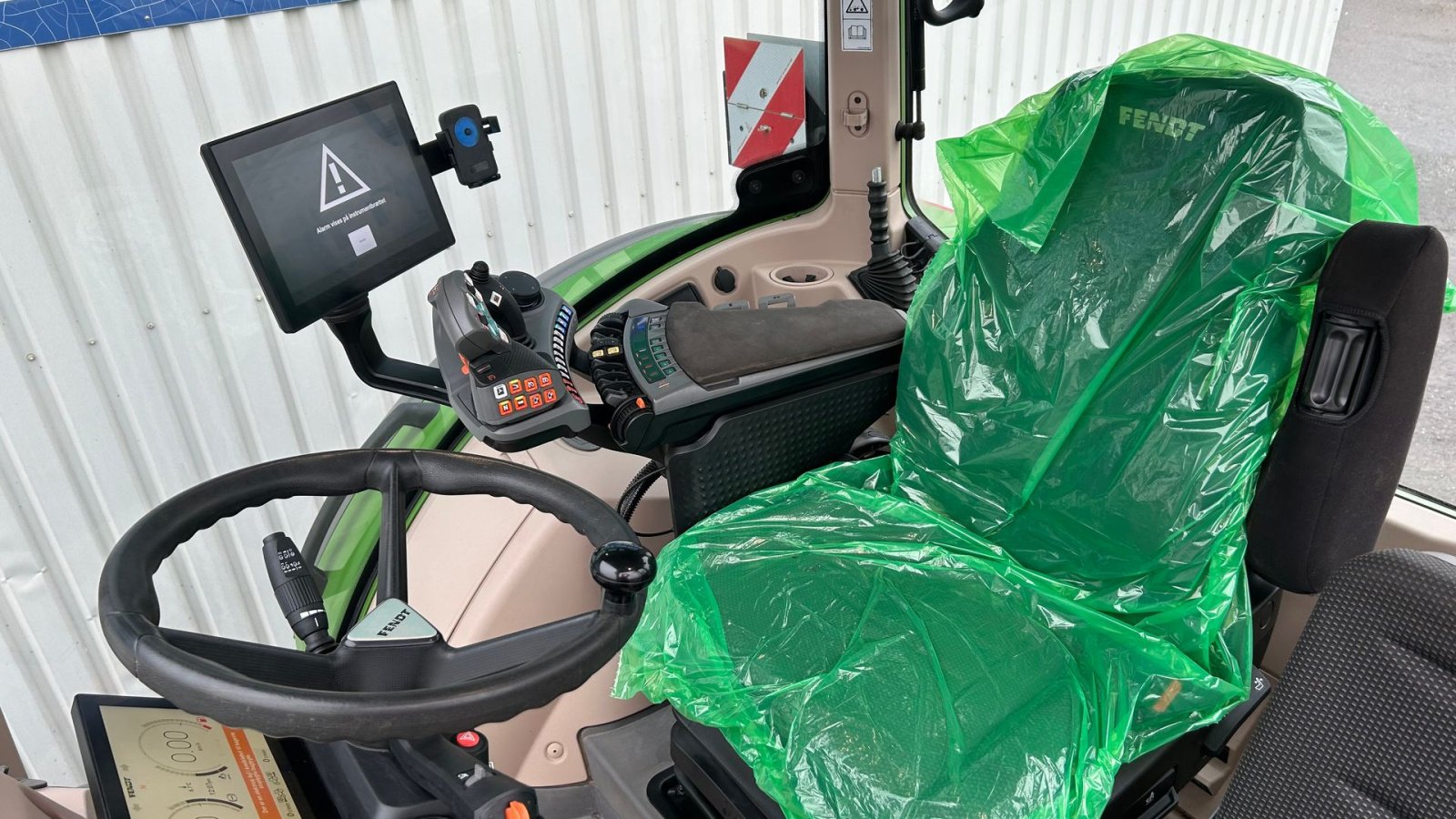 Traktor del tipo Fendt 728 Vario Gen7 Profi+ Setting2 Med Front PTO, VarioGrip, Gebrauchtmaschine en Rødekro (Imagen 12)