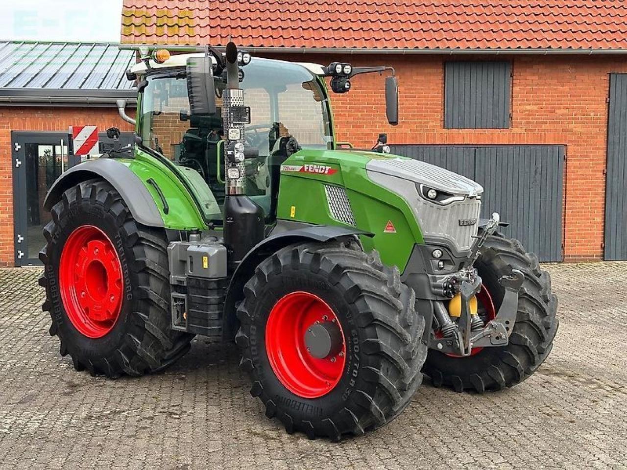Traktor типа Fendt 728 vario gen7 profi+ setting2 *vollausstattung* ProfiPlus, Gebrauchtmaschine в STADTHAGEN (Фотография 4)