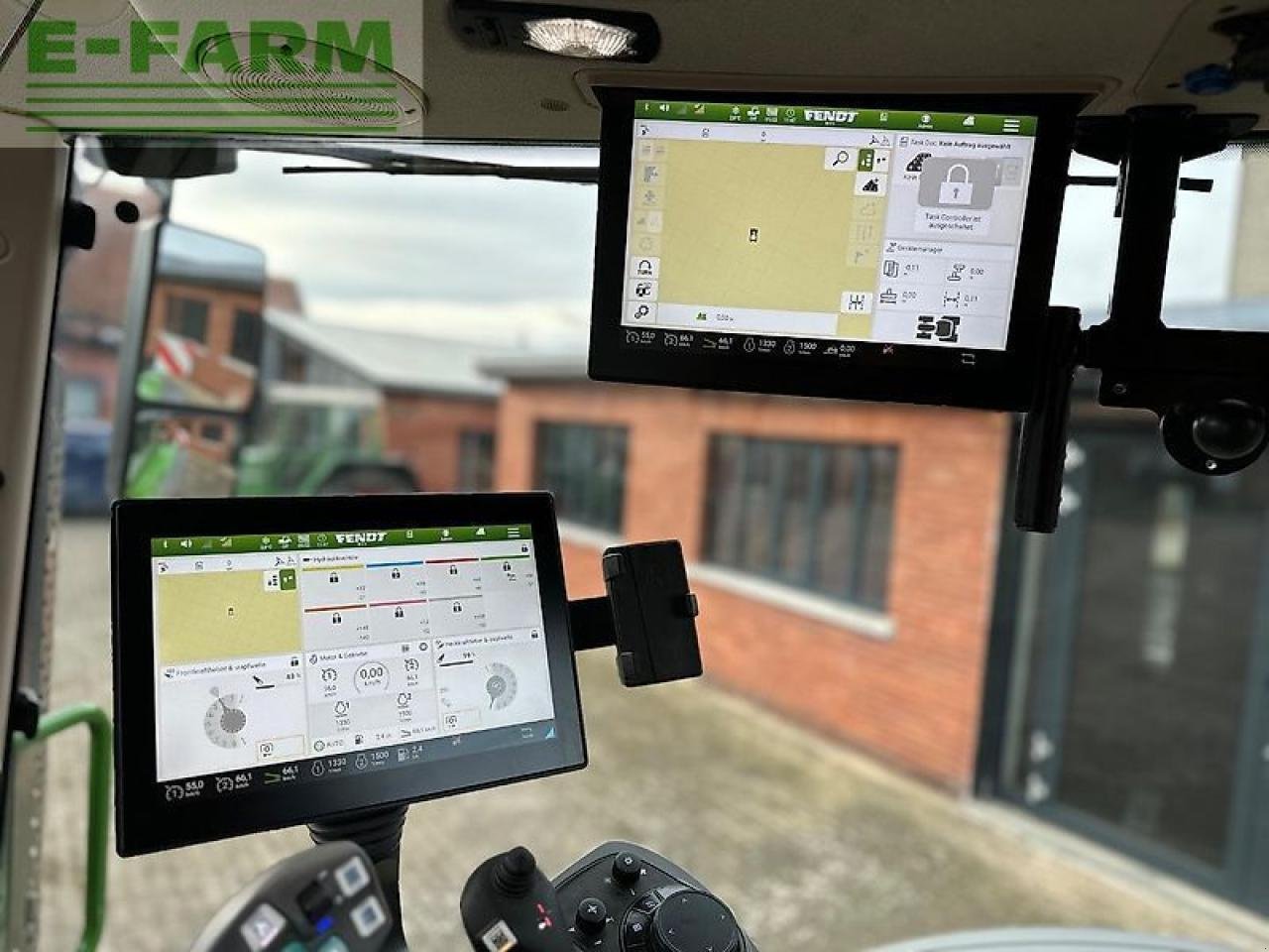 Traktor типа Fendt 728 vario gen7 profi+ setting2 *vollausstattung* ProfiPlus, Gebrauchtmaschine в STADTHAGEN (Фотография 18)