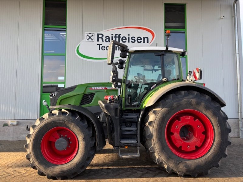 Traktor типа Fendt 728 Vario Gen7 Profi+ Setting2, Gebrauchtmaschine в Gudensberg