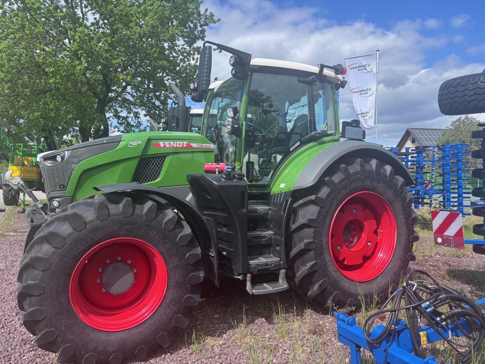 Traktor of the type Fendt 728 Vario Gen7 Profi+ Setting2, Gebrauchtmaschine in Voitze (Picture 1)