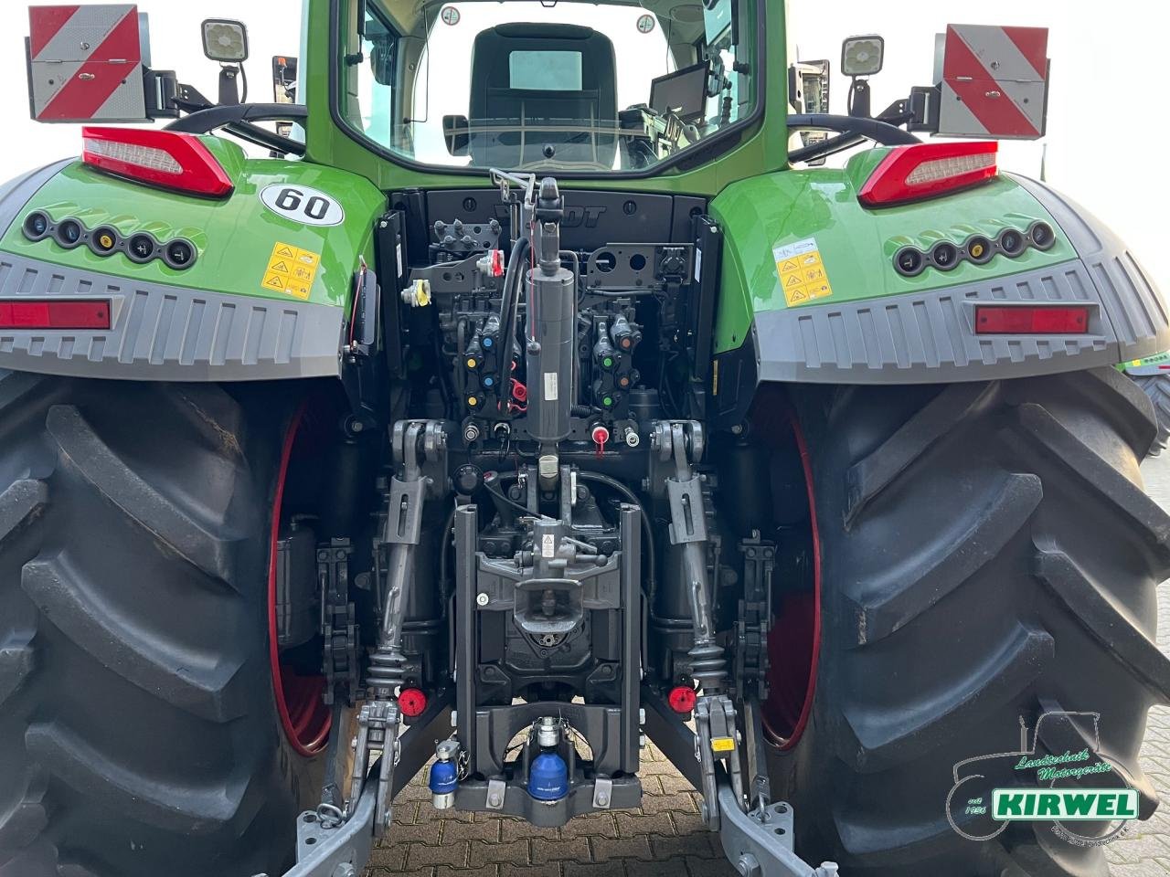 Traktor des Typs Fendt 728 Vario Gen7, Vorführmaschine in Blankenheim (Bild 9)