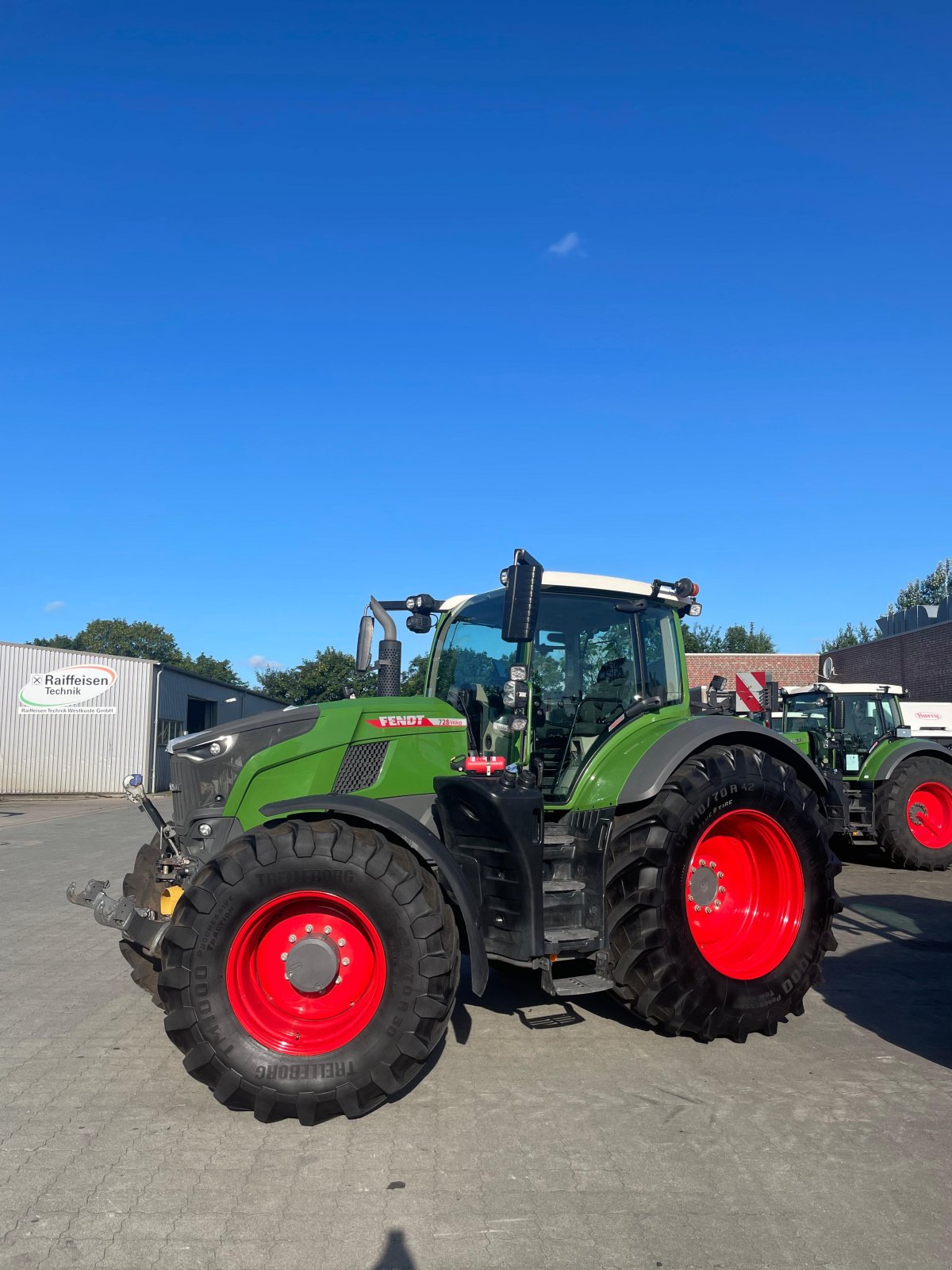 Traktor типа Fendt 728 Vario Gen7, Gebrauchtmaschine в Husum (Фотография 1)