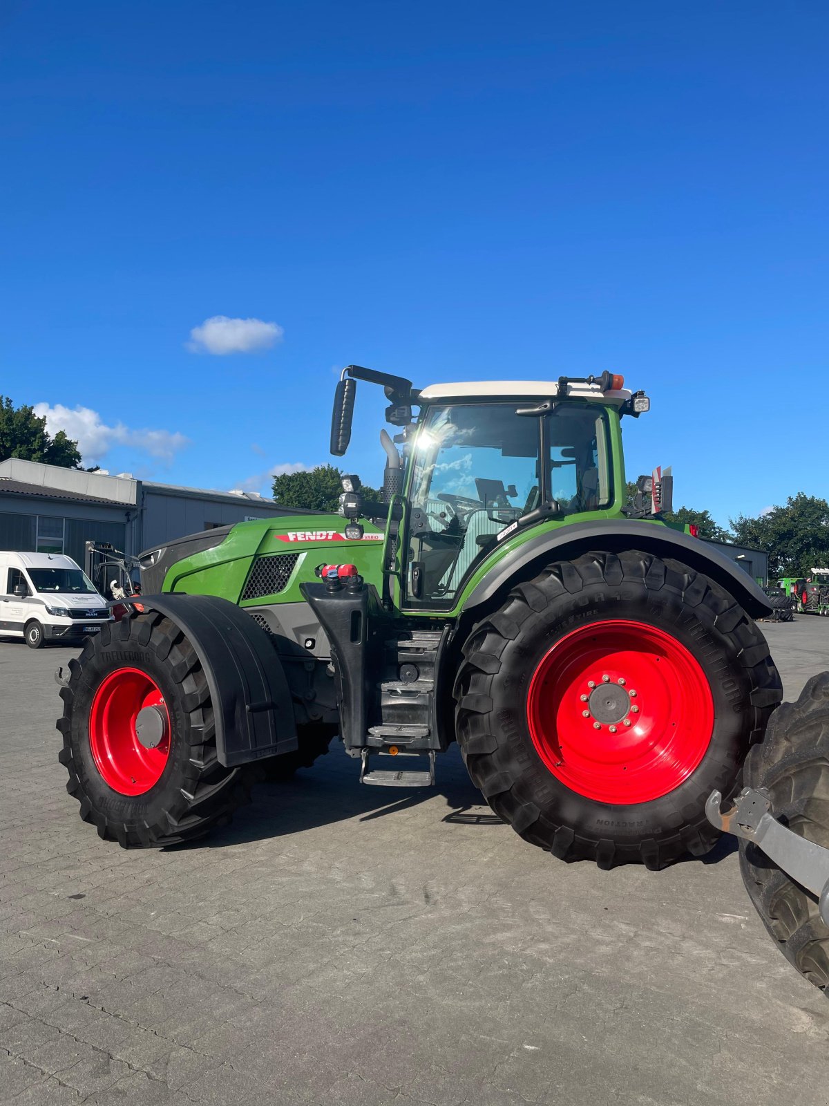 Traktor типа Fendt 728 Vario Gen7, Gebrauchtmaschine в Husum (Фотография 3)
