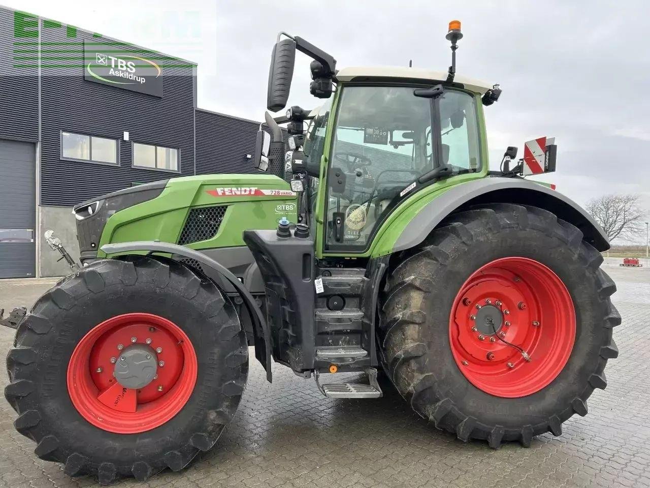 Traktor del tipo Fendt 728 vario gen7, Gebrauchtmaschine In RANDERS SV (Immagine 1)