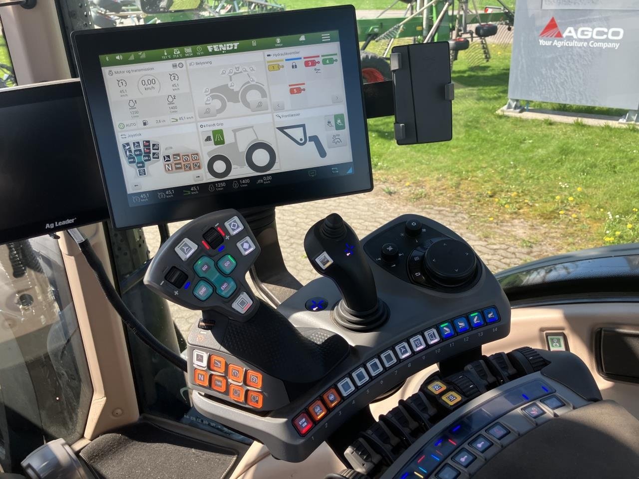 Traktor des Typs Fendt 728 VARIO GEN7, Gebrauchtmaschine in Suldrup (Bild 8)