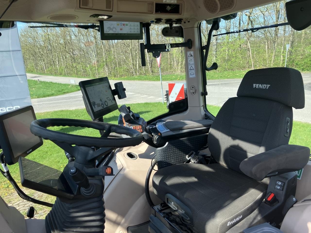 Traktor des Typs Fendt 728 VARIO GEN7, Gebrauchtmaschine in Suldrup (Bild 5)