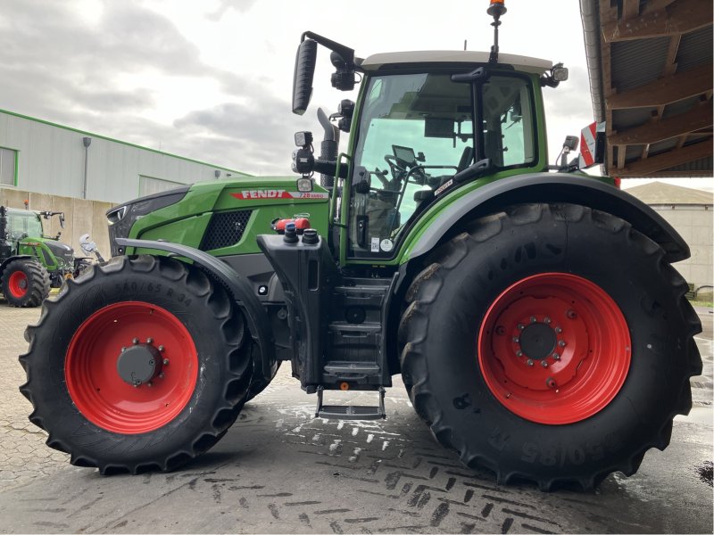 Traktor des Typs Fendt 728 Vario Gen7, Gebrauchtmaschine in Hillerse (Bild 1)