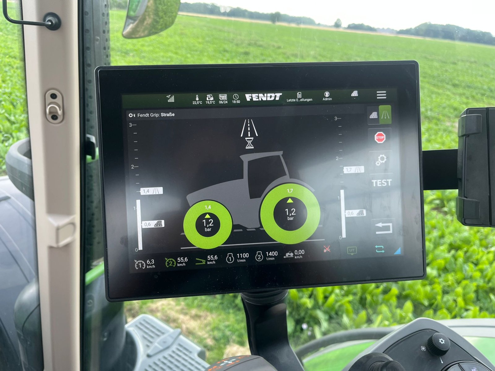 Traktor typu Fendt 728 Vario PowerPlus, Gebrauchtmaschine v Issum (Obrázek 2)