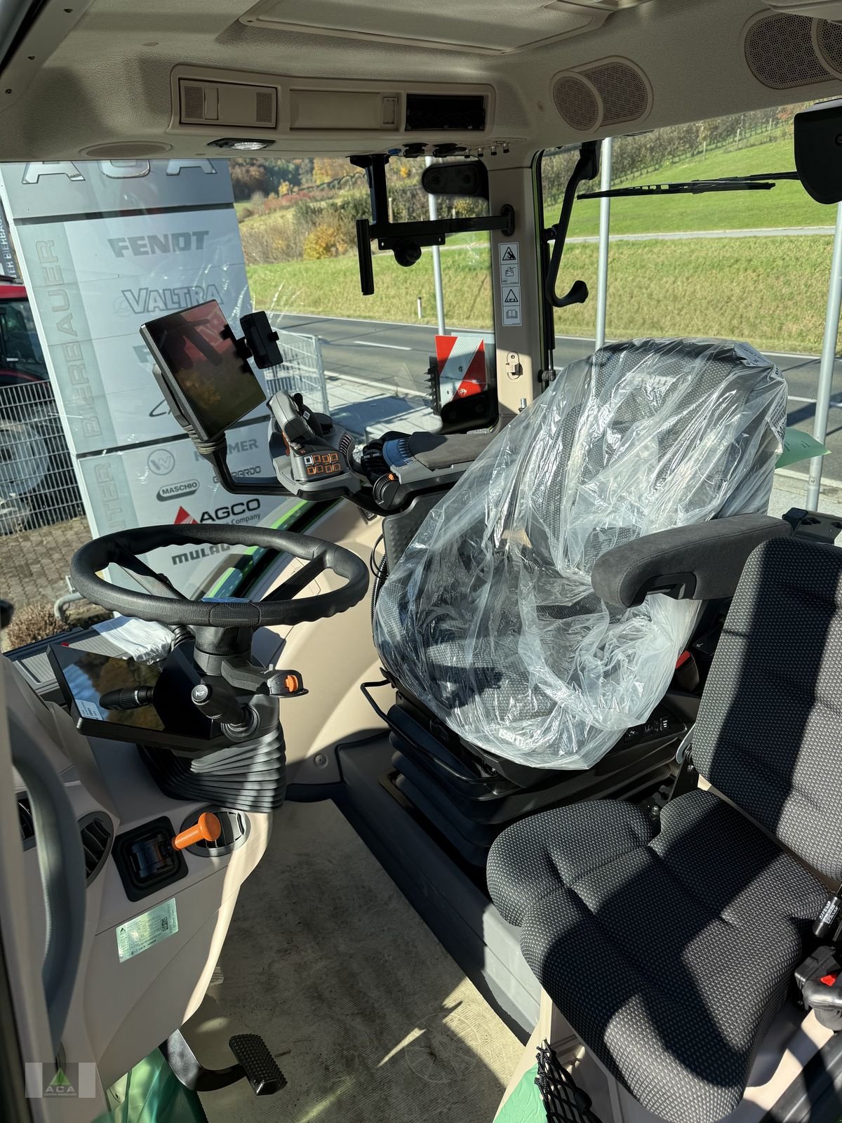 Traktor des Typs Fendt 728 Vario Profi+ (Gen 7), Neumaschine in Markt Hartmannsdorf (Bild 8)