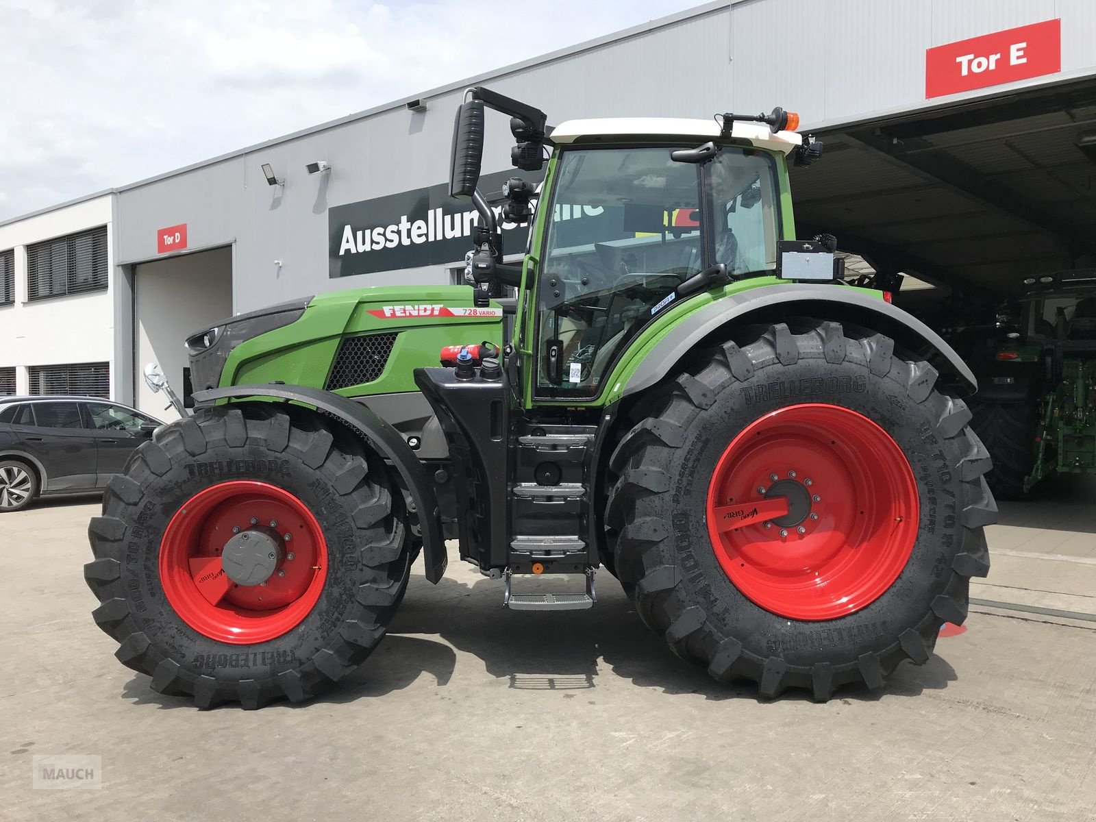 Traktor des Typs Fendt 728 Vario Profi+ (Gen 7), Neumaschine in Burgkirchen (Bild 2)