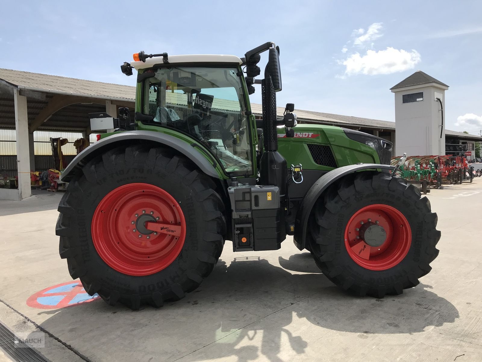 Traktor des Typs Fendt 728 Vario Profi+ (Gen 7), Neumaschine in Burgkirchen (Bild 7)